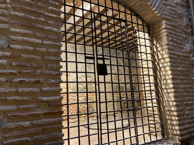 Guided Tour of Underground Toledo - Exploring the Roman Baths of Toletum