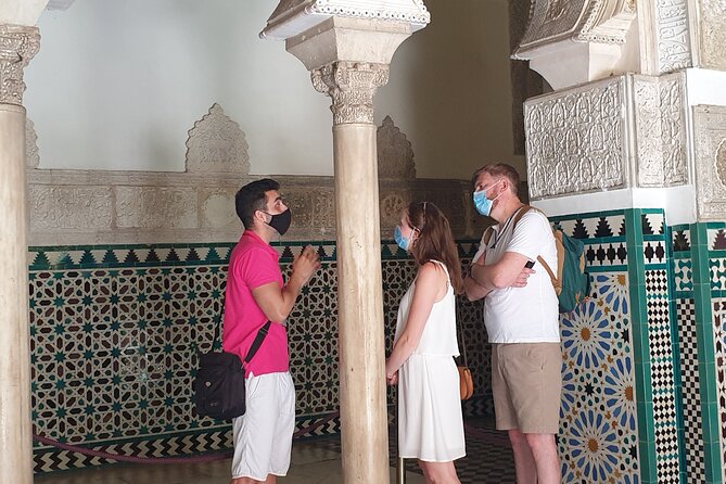 Guided Tour Sevilla Alcázar - Knowledgeable Guides with Engaging Style