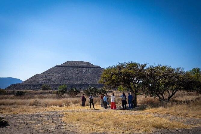 Guided tour Teotihuacan pyramids, pickup from CDMX, - Meeting Point and Timing Details