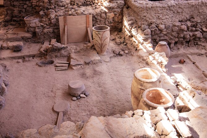 Guided Tour: the Myth of Lost Atlantis - Exploring the Ancient Akrotiri Archaeological Site