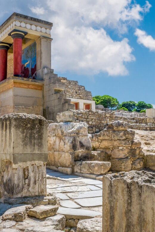 Guided Tour to Knossos Palace, Heraklion City & Minoan Farm - Guided Tour of Knossos Palace: Crete’s Iconic Minoan Site