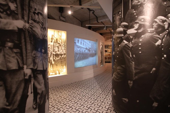 Guided tour to Salt Mine & Schindler Factory with Pick-Up Options - Navigating the Museum and Surroundings