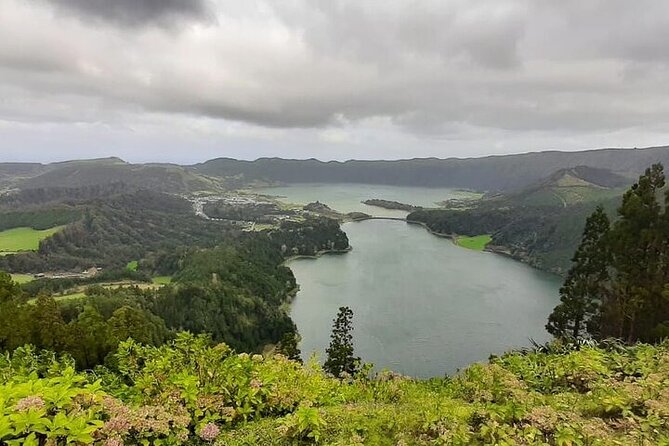 Guided Tour to the Sete Cidades Volcano in São Miguel Azores - Lagoa de Santiago and Forest Surroundings