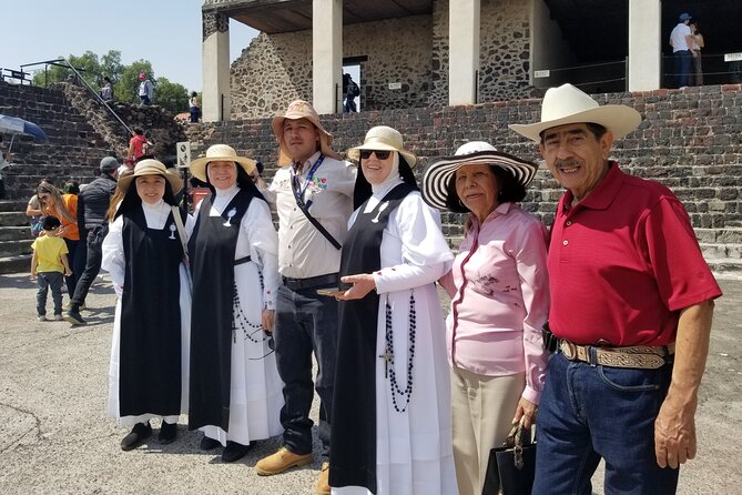Guided Tours of Mesoamerican Cultures - The Depth of the Day 1 Archaeological Site Visit