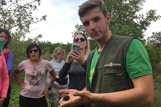 Guided Truffle Hunt Istria - Tasting Local Flavors: Truffles, Wine, and Istrian Cuisine