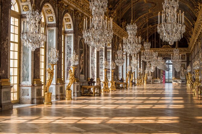 Guided Visit of Versailles Small Group Tour - Explore Versailles in Just Four Hours with a Small-Group Tour