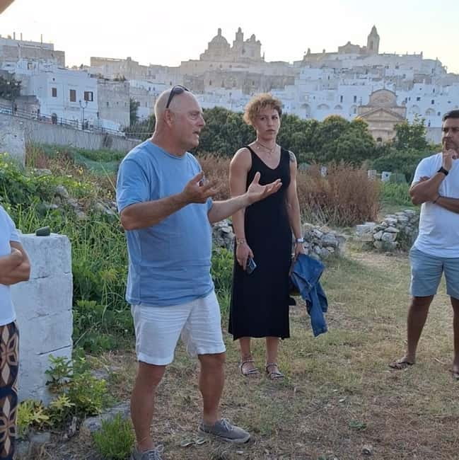 Guided visit to the Medieval Gardens of Ostuni - Comparing Similar Experiences in Ostuni
