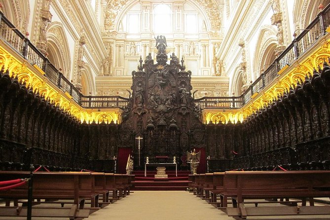 Guided visit to the Mosque and the Jewish Quarter of Cordoba - Who Should Opt for This Tour?