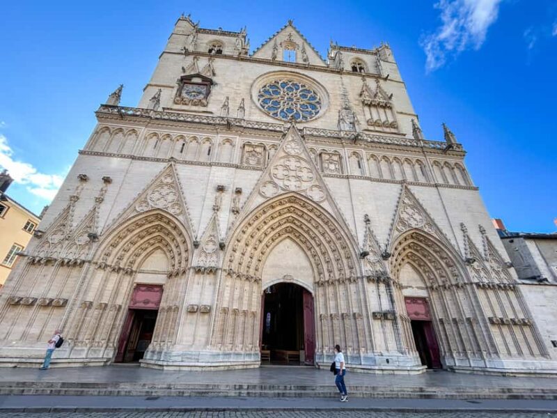 Guided walk from Old Lyon to the Presqu'île - Explore Lyon’s Historic Heart in Just 2 Hours