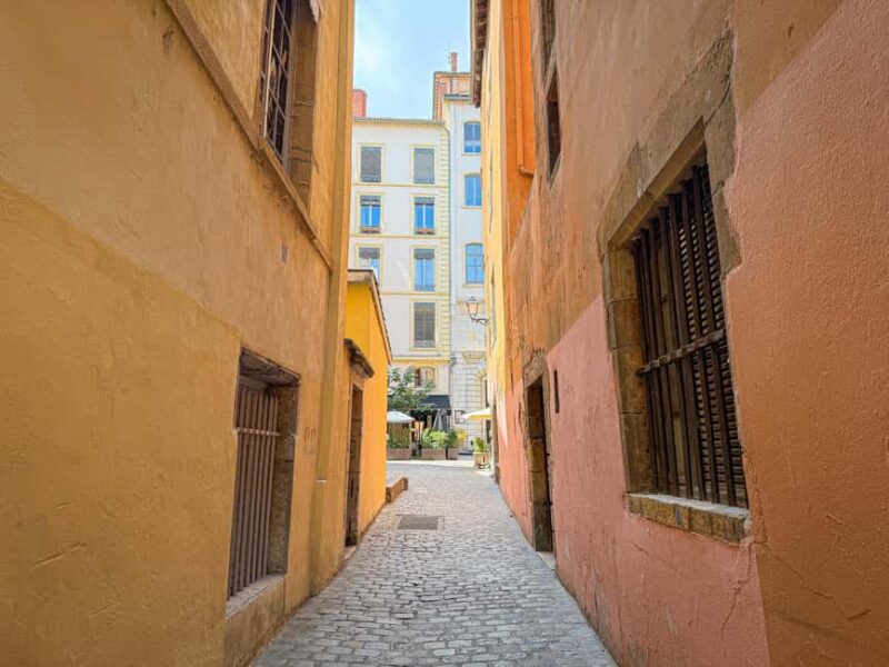 Guided walk from Old Lyon to the Presqu'île - Discovering Lyon’s Architectural Gems