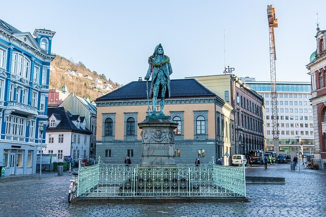 Guided Walking Tour in Bergen - Starting Point and Logistics