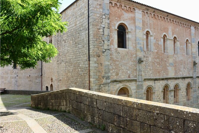 Guided Walking Tour in Girona - Strolling Along Rambla De La Llibertad: A Historic Social Hub
