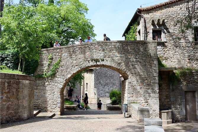 Guided Walking Tour in Girona - Crossing the Eiffel Bridge: A Unique Iron Structure with Views