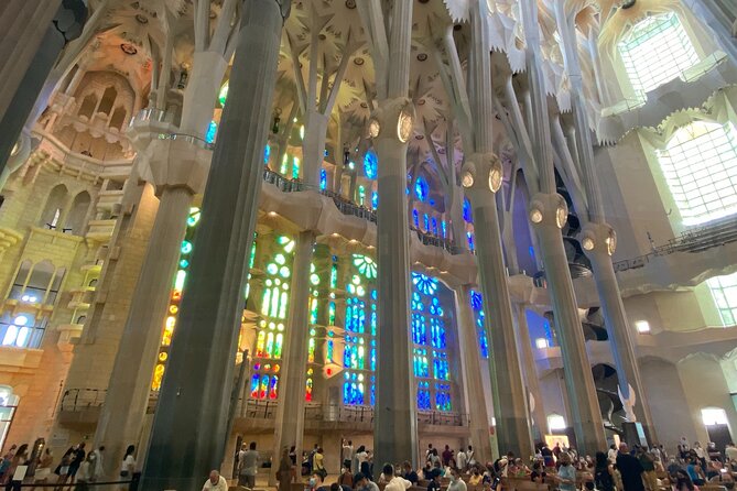 Guided Walking Tour in Park Güell and Sagrada Familia - The Sagrada Familia’s Architectural Marvel