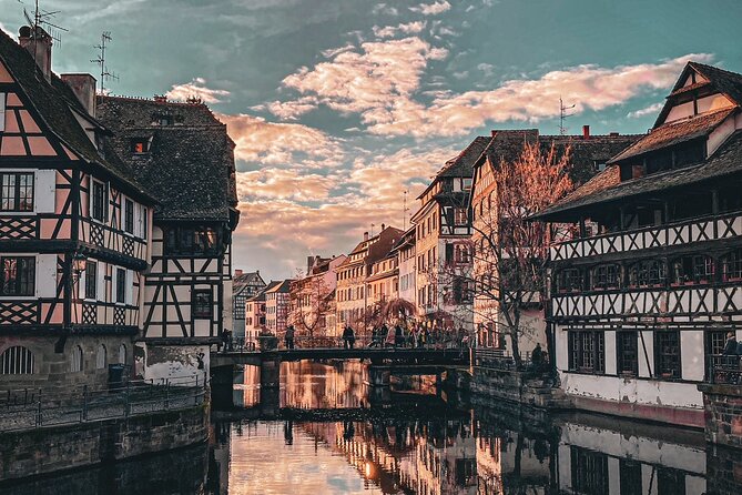Guided Walking Tour in Strasbourg between History and Curiosities - Visiting Strasbourg’s Historic Squares: Place de la République and Place Kleber