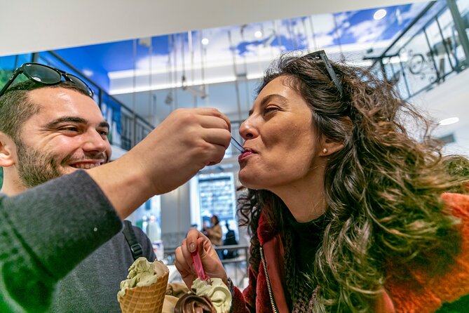 Guided Walking Tour of Rome -Trevi Fountain, Pantheon and More By Night - Key Points