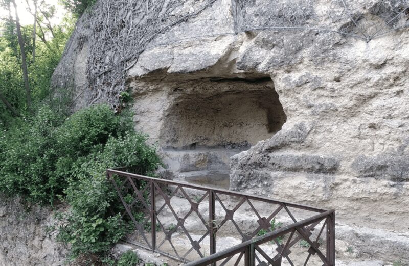 Guided Walking Tour on Verona Hillside - Visiting the Don Calabria Convent and Its Serene Garden Setting