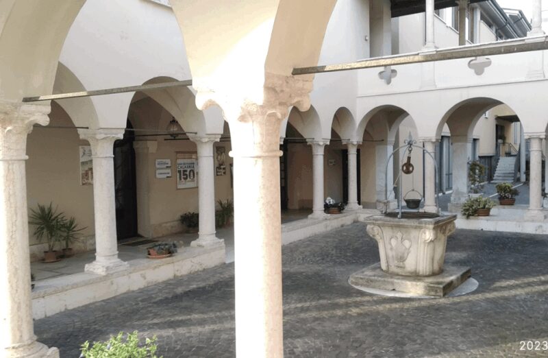 Guided Walking Tour on Verona Hillside - Final Stop at the Church of San Giovanni in Valle