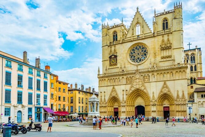 Guided Walking Tour through the streets of Lyon - The Magnitude of Place Bellecour