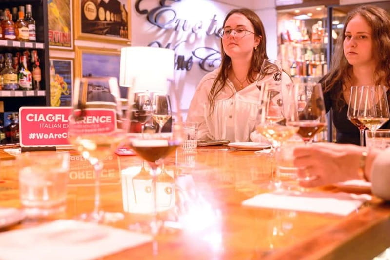 Guided Wine and Food Walk in Florence with Three Tastings - Practicalities and Group Size