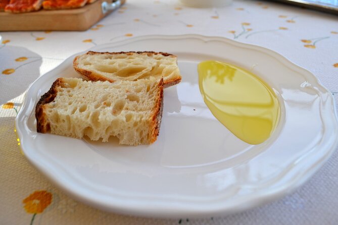 Guided Wine Tasting Experience in a Roman Vineyard - What Makes This Tour Stand Out from Others