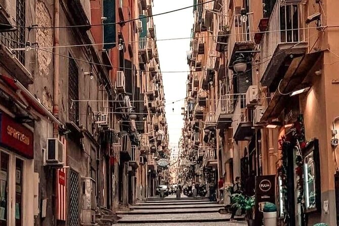 Guided Wine Tour in Old Town Napoli - Key Points