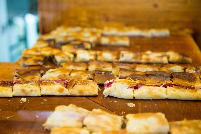 Guilty pleasures - A Budapest Dessert & Coffee House Tour - Exploring Budapest’s Opulent Coffee Houses