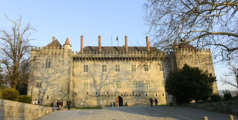 Guimarães & Braga Tour - Unique Features: Scenic Views and Cultural Highlights