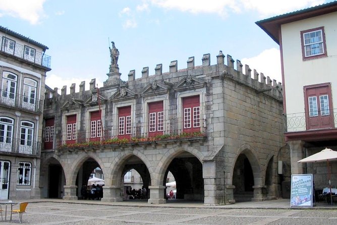 Guimarães Half-Day Private Tour from Porto - Key Points