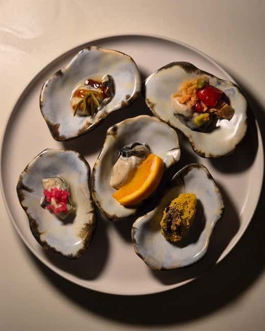Gulf of Poets: A Creative Tasting of Mussels and Oysters - Duration, Group Size, and Accessibility