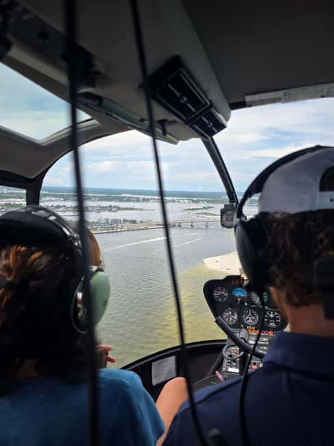 Gulf Shores, Orange Beach: 30-Minute Helicopter Tour - Comfort and Safety in Climate-Controlled Helicopters
