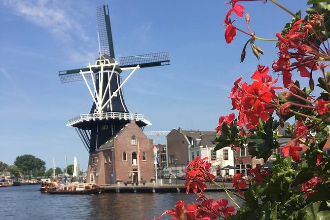 Haarlem Old Town Private Walking Tour - Exploring the Kenau and Ripperda Monument: Dutch Heroes and War History