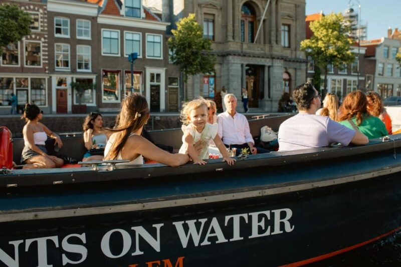 Haarlem: Sightseeing Boat Tour with Snacks and Drinks - What Sets This Tour Apart from Others
