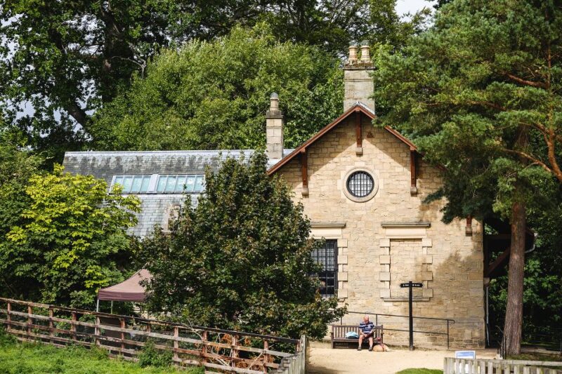 Hadrian's Wall: Chesters Roman Fort and Museum Entry Ticket - Dining and Refreshments at the Chesters Tearooms