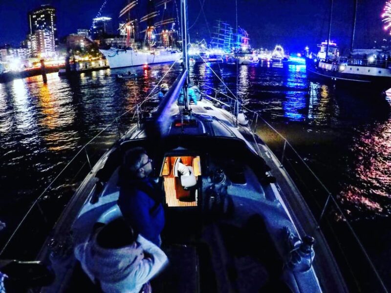 "Hafengeburtstag Hamburg" 2024. Cruise&Sail from/to Wedel - Key Points