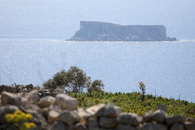 Hagar Qim temple (UNESCO), Limestone Heritage & Marsaxlokk Market guided tour - Comfort and Convenience with Private Transportation