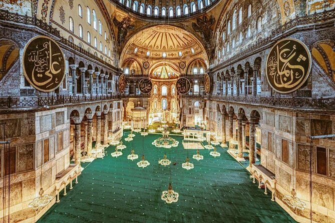 Hagia Sophia, Basilica Cistern, Grand Bazaar Skip the Ticket Line - Visiting Vezirhan Caravanserai for Handwoven Carpets