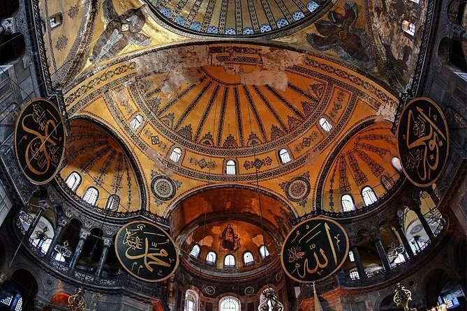 Hagia Sophia & Blue Mosque & Hippodrome Guided Tours - Visiting Istanbul’s Heart in Sultanahmet Square