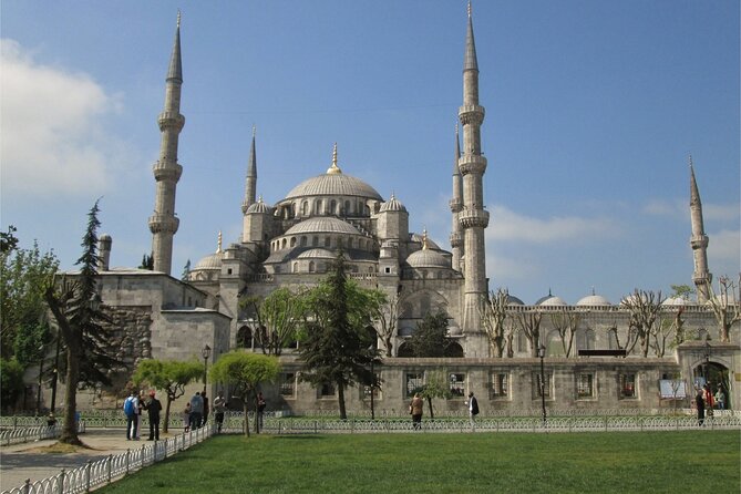 Hagia Sophia, Bosphorus cruise, Blue Mosque, Guided - Small Group - Scenic Drive Along the Golden Horn