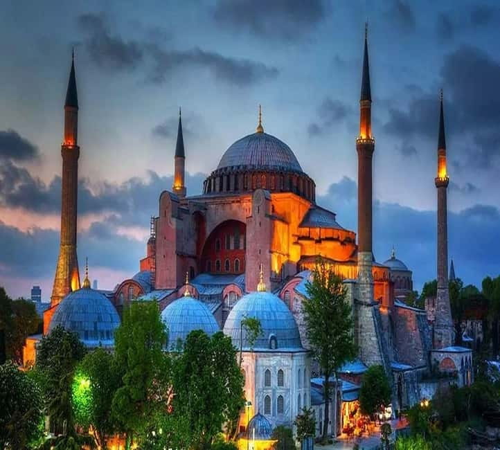 Hagia Sophia, Hippodrome, Iron Church & Boat Tour - Full Day - Discovering the Blue Mosque: Architectural Beauty and Cultural Heritage