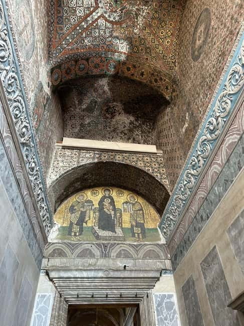 Hagia Sophia Skip-the-Line Ticket & Blue Mosque Audio Guide - Meeting Point and Entry Logistics