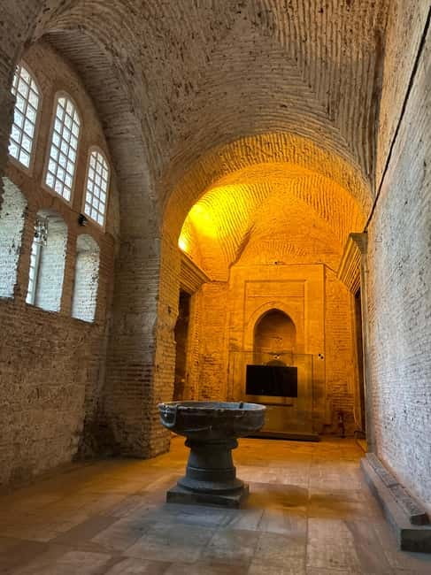 Hagia Sophia Skip-the-Line Ticket & Blue Mosque Audio Guide - Security Checks and the Best Times to Visit