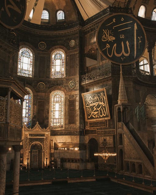Hagia Sophia under the Stars: Evening Tour - Private Tour - The Magic of Nighttime Illumination and Atmosphere