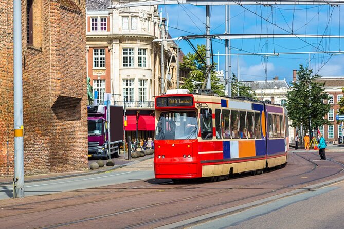 Hague: The Heart of Old Town Exploration Game and Tour - Starting Point and End Location Details