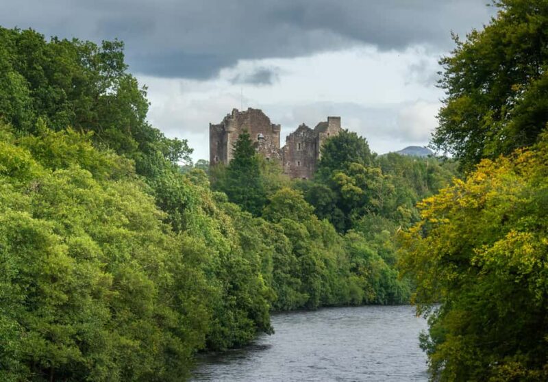 Hairy Coos & Highland Views: A Short Escape from Edinburgh - From the Kelpies to Stirling: Early Highlights