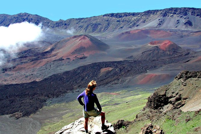 Haleakala Crater Hiking Experience - Key Points