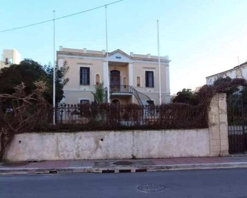 Halepa and Tabakaria Private Walking Tour - Key Points