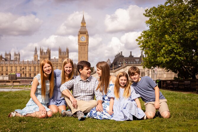 Half a day Private photography tour with all of the landmarks - Practical Details: Meeting Point and Flexibility