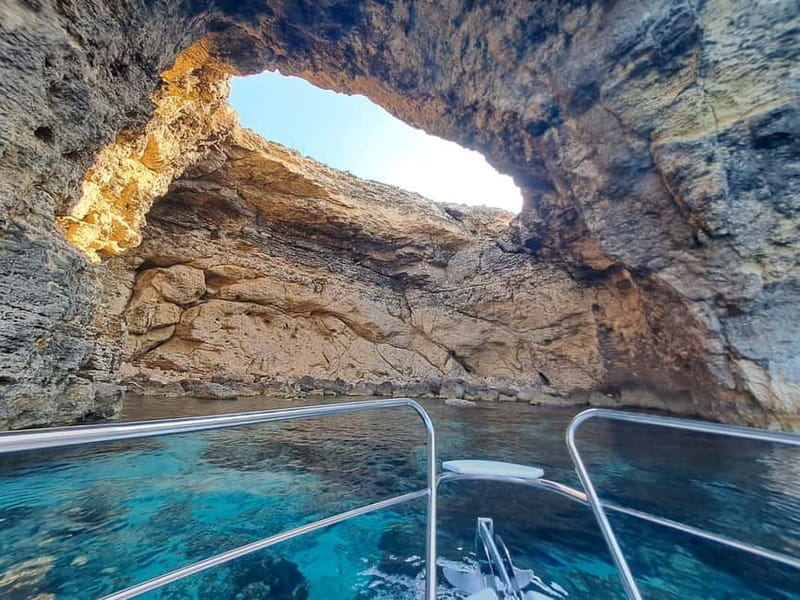 Half day - 4 hours Comino, Blue Lagoon up to 12 guests - What Sets This Tour Apart