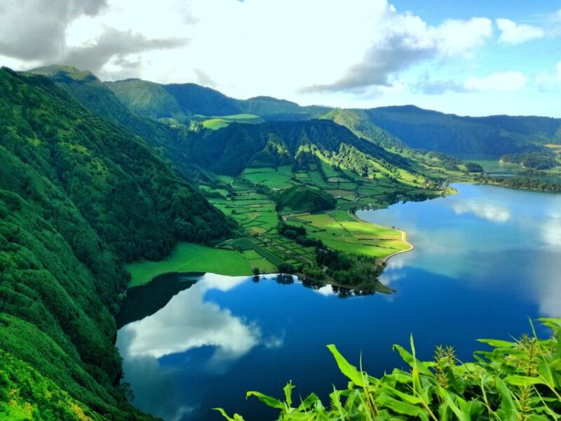 Half-Day 4X4 Tour Sete Cidades. Off the beaten Track. - Discovering Local Villages Within the Crater